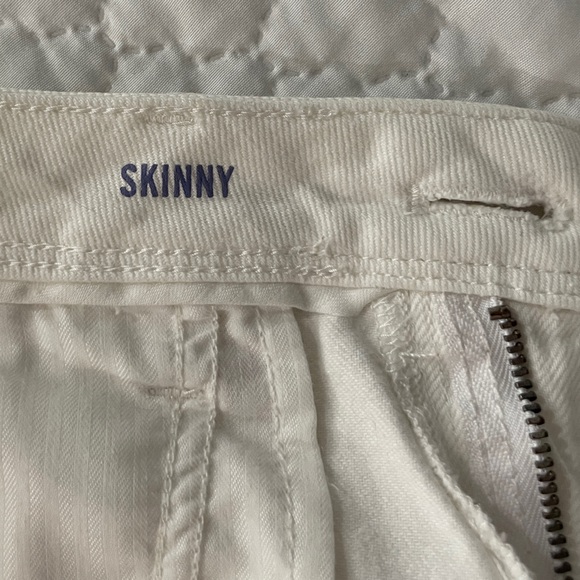 Banana Republic White Jeans - Picture 5 of 6